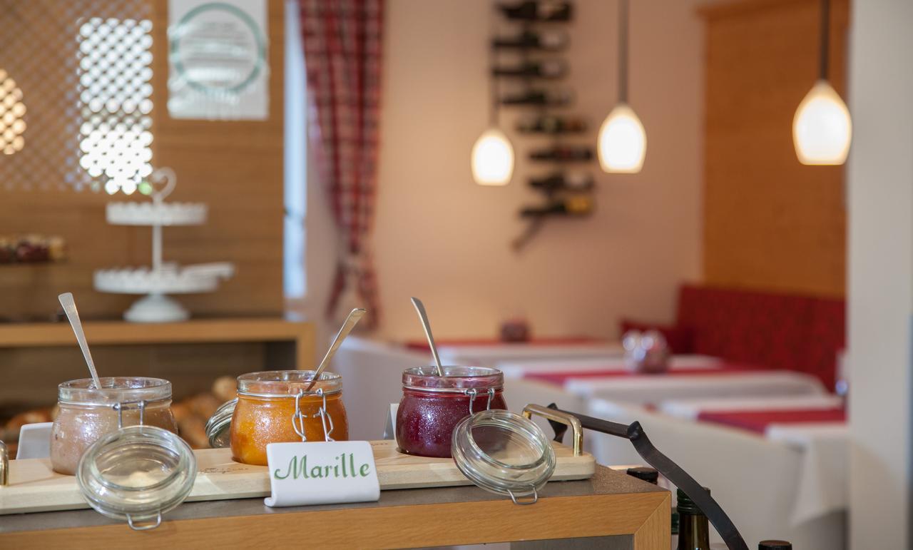 Hotel Garni Weinquadrat 레헨스테이너와차우 외부 사진