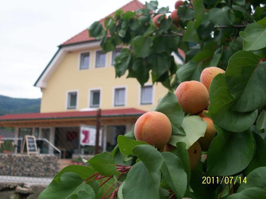 Hotel Garni Weinquadrat 레헨스테이너와차우 외부 사진